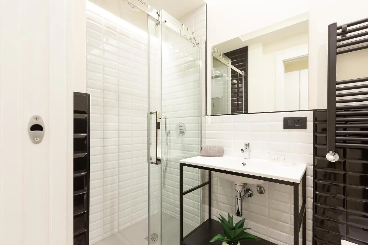 Pay60 -Crescenzago- Luxury Yellow House Apartment Milan