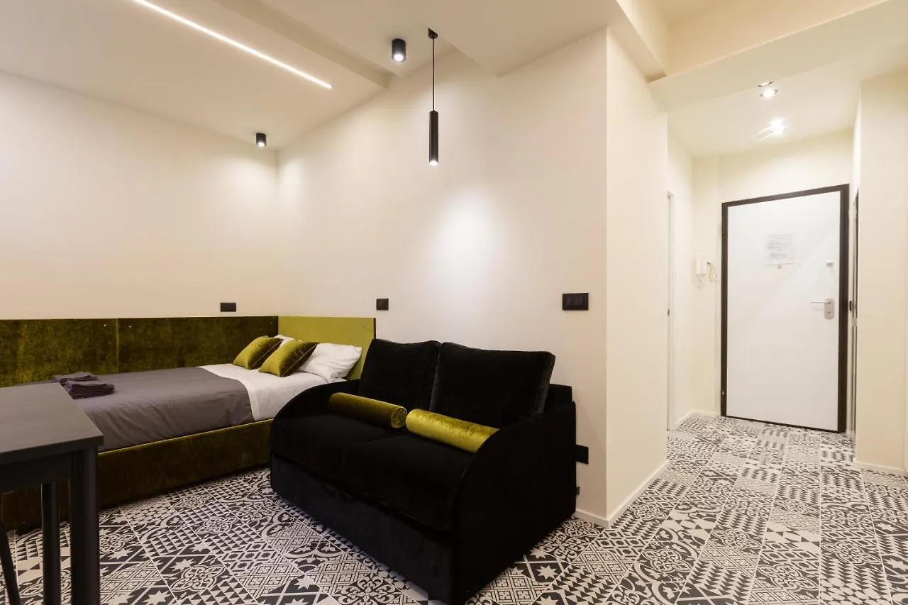 Pay60 -Crescenzago- Luxury Yellow House 0*, Milan Italy