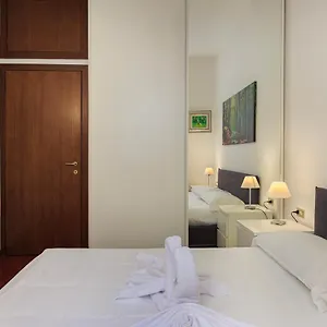 Appartamento Flat In Citylife Near Metro!, Milano